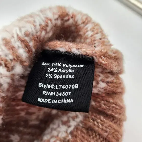 Line & Dot Houndstooth Sweater - Picture 13 of 16